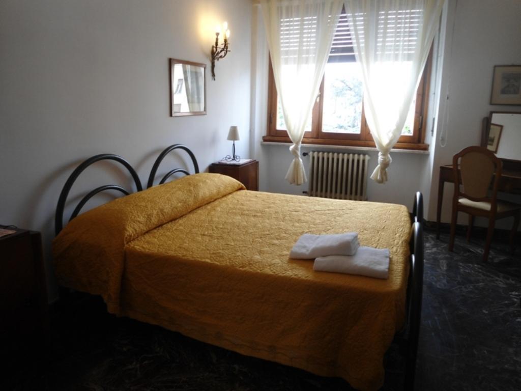 Guesthouse Sayuri Флоренция Экстерьер фото